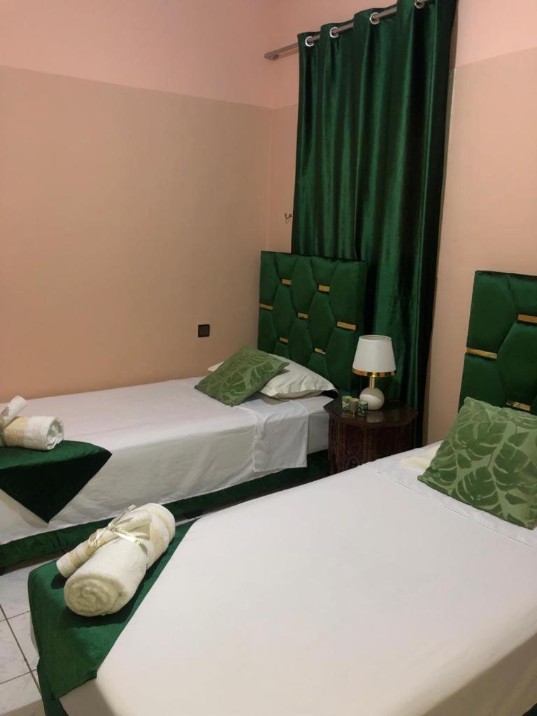 Riad Ramona Lqariya Seyaheya Marrakesh Room photo