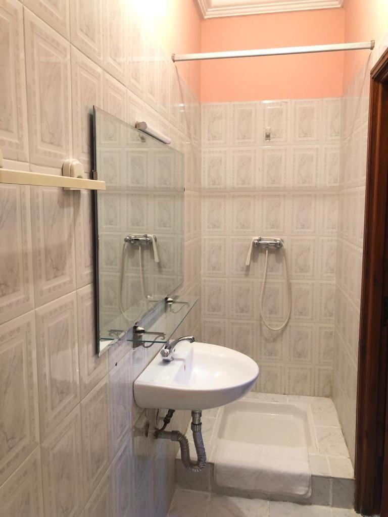 Riad Ramona Lqariya Seyaheya Marrakesh Room photo
